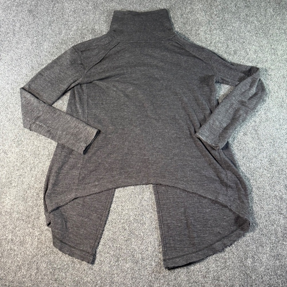 We The Free Free People Grey Mock Neck Split Back High Low Top XS
